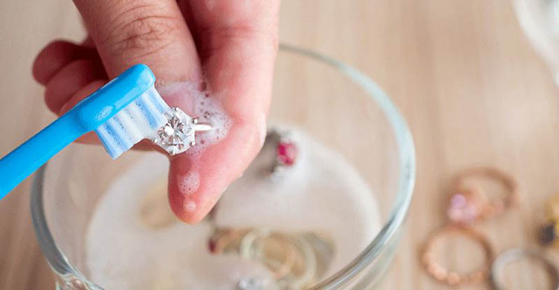 Five Best Ways To Clean Fine Jewelry