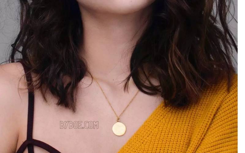 A Necklace That Can Be Worn Indefinitely