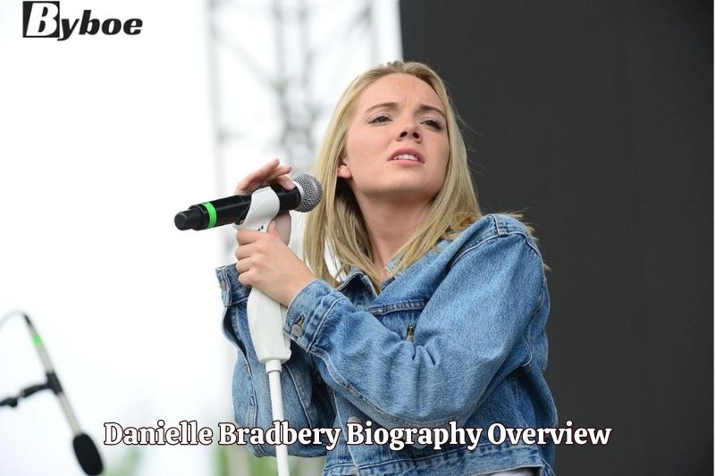 Danielle Bradbery Biography Overview